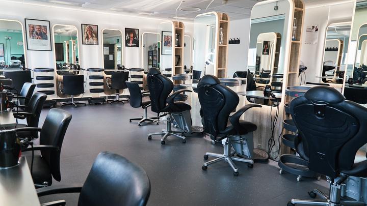 Hair salon