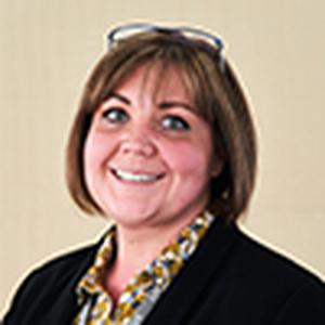 Portrait image of Nicola Dillon