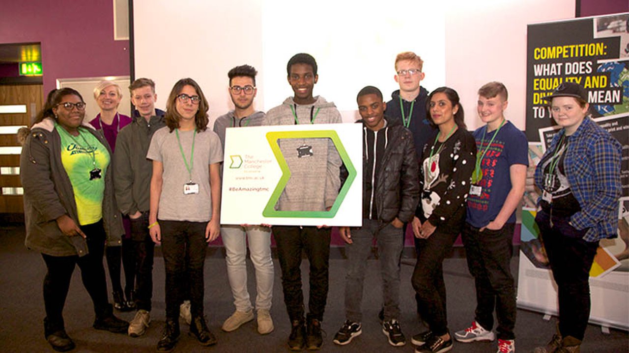 Group photo of the competition winners