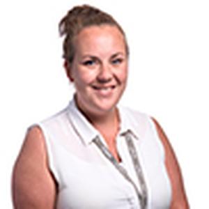 Portrait image of Kirsty Munro