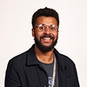 Portrait image of Mak Dawson