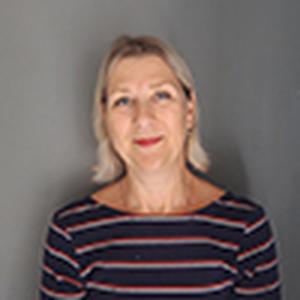 Portrait image of Angela Mahon